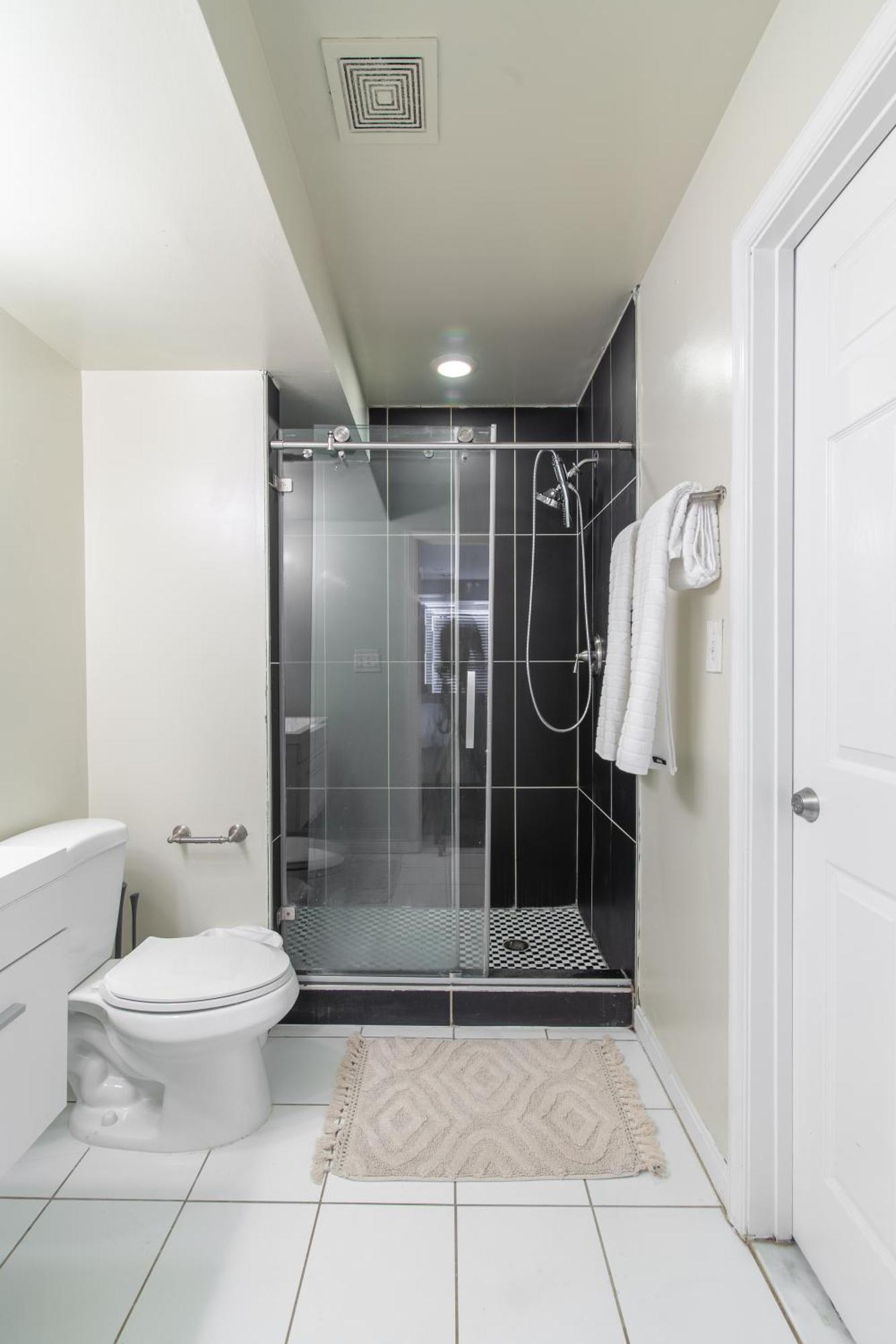 Luxury & Neat Private Room In Dc Ουάσινγκτον Εξωτερικό φωτογραφία